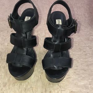 Steve Madden Wedges!